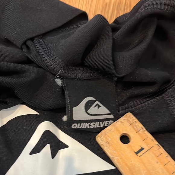 Quiksilver Rashguard Rash Guard black Medium M - Picture 6 of 8